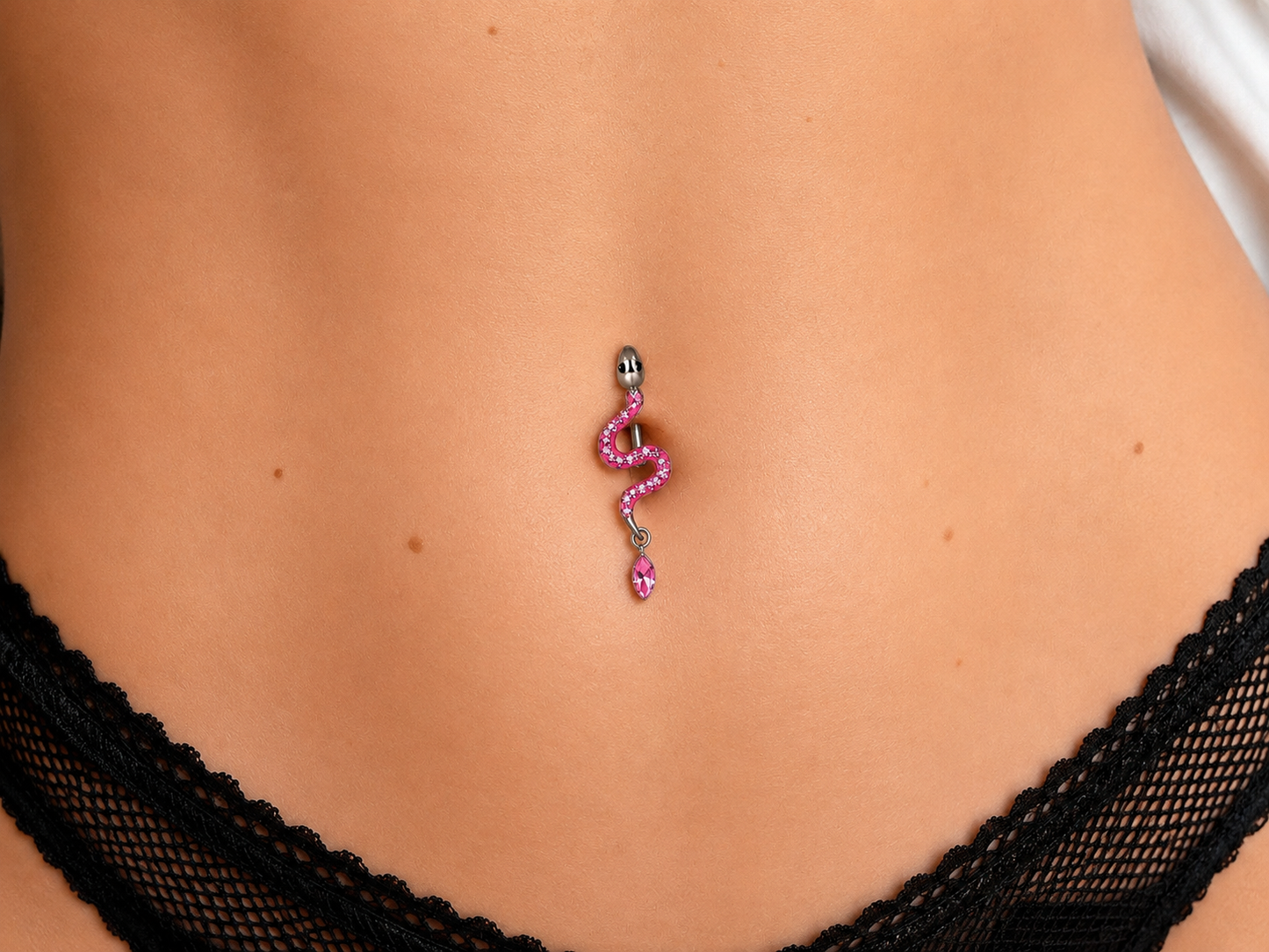 Piercing Nombril Serpent Strass Argenté / Rose en Acier Chirurgical | Maison Marinette