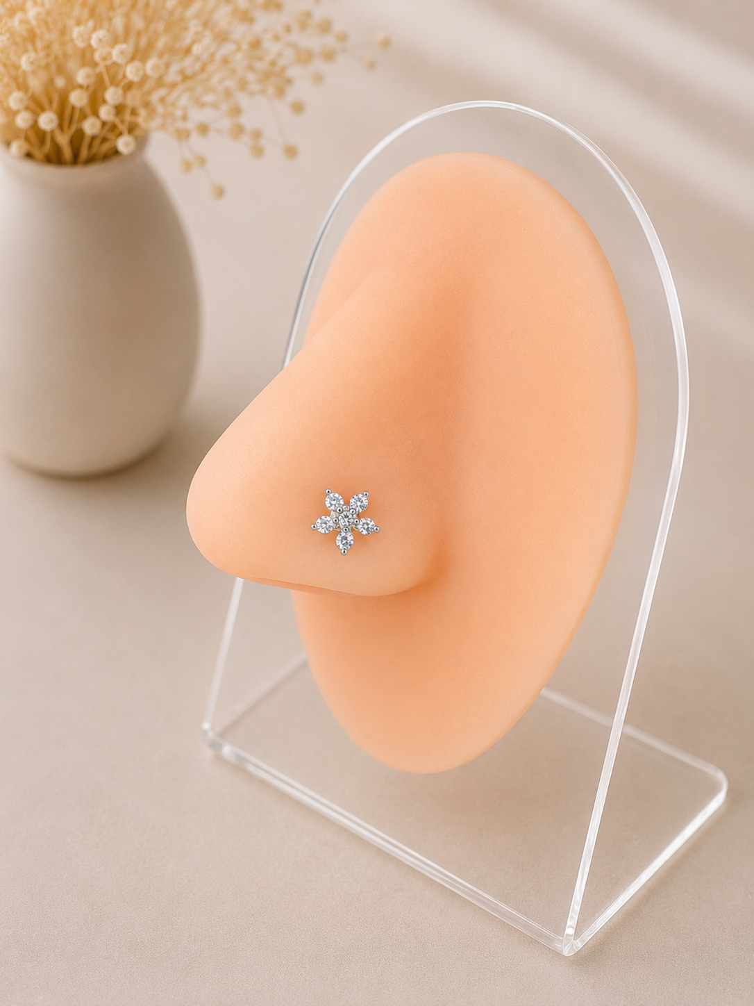 Piercing Nez Fleur Argenté en Acier Chirurgical | Maison Marinette